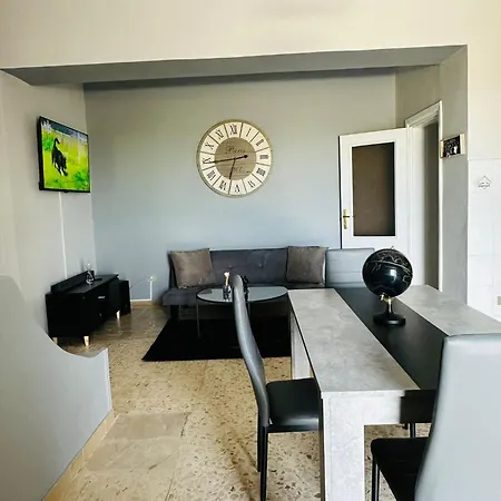 Ninetta Apartman Mottola